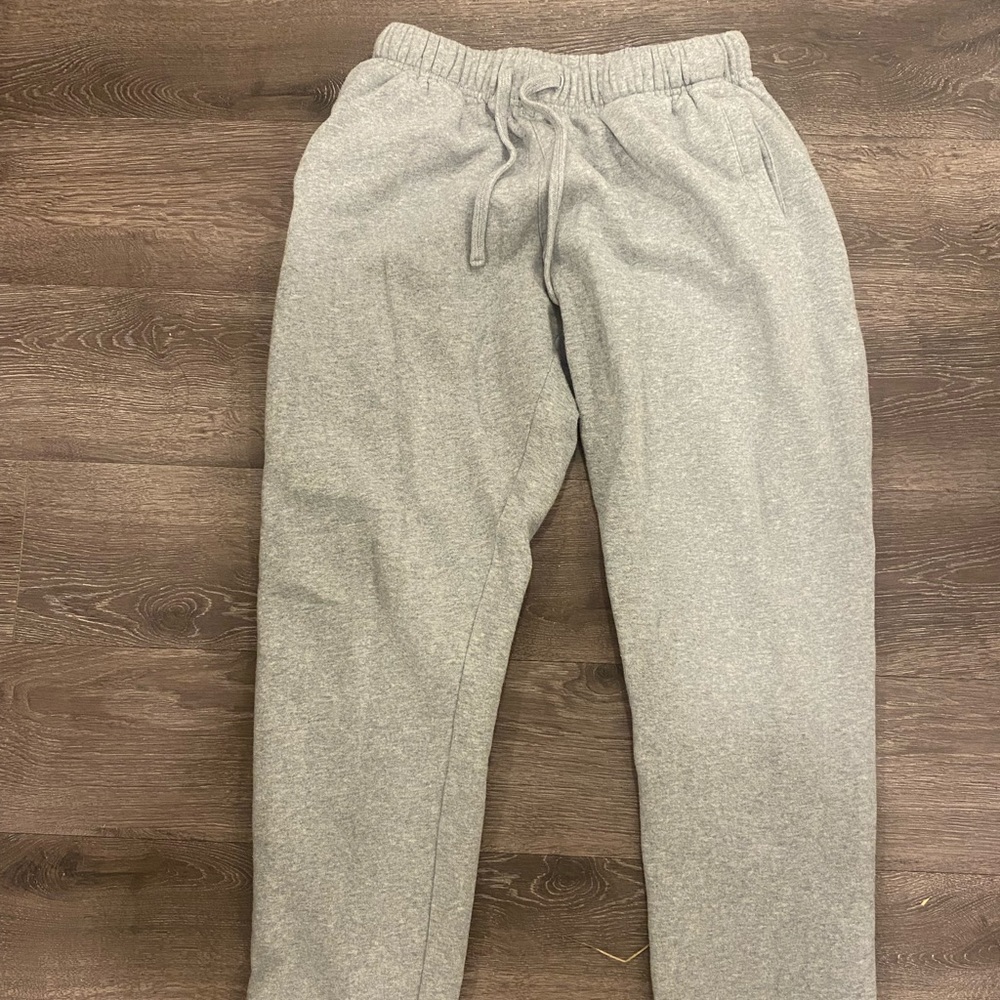 Heather grey sweats extra small